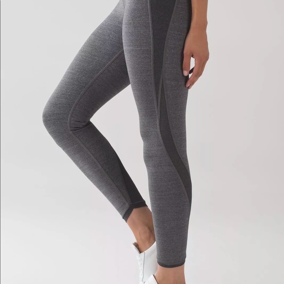 lululemon athletica Pants - Lululemon featherlight tight 7/8 size 10